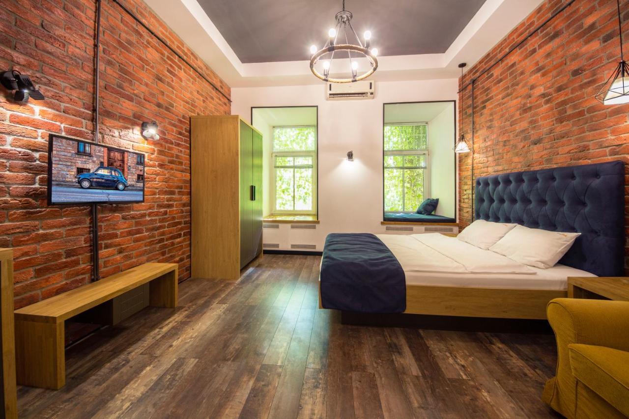 Self Check-In Apartments Near Landscape Alley Kiev Luaran gambar