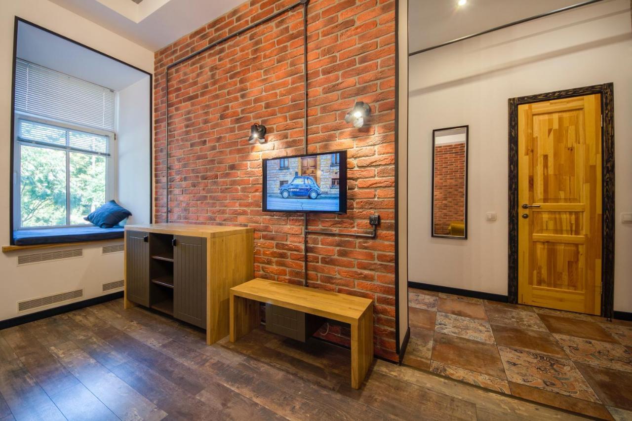 Self Check-In Apartments Near Landscape Alley Kiev Luaran gambar